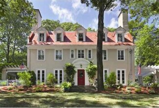567 Walnut St, Newtonville, MA 02460