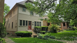 1025 Wesley Ave, Evanston, IL 60202