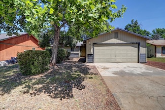 1878 Galaxy Way, Redding, CA 96002
