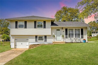 36 Georgia Ln, Liberty, MO 64068