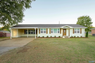 1005 Davison Ave, Muscle Shoals, AL 35661