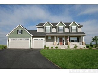 7050 7050 Territory Pass, Lakeville, MN 55044