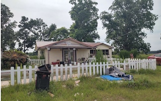 16309 164th St, Mc Alpin, FL 32062