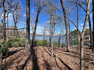 xxx Saginaw Cir, Cherokee Village, AR 72529
