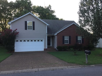 2505 Edinburgh St, Old Hickory, TN 37138