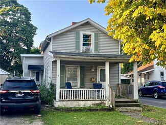 172 Willow St, Lockport, NY 14094