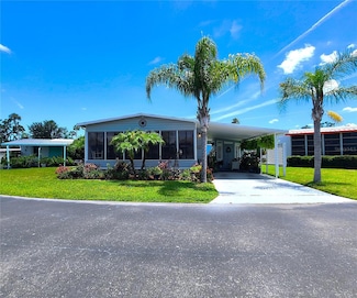 5258 Wisteria Cir, New Port Richey, FL 34653