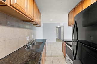 2100 Wilcrest Dr Unit 141, Houston, TX 77042