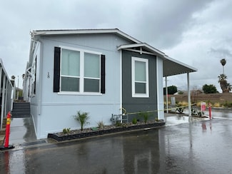 3444 W Center St Unit 16, Riverside, CA 92501