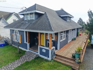 281 W 4th St, Coquille, OR 97423