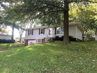 602 S Beech St, Savannah, MO 64485