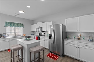 2062 Nicklaus Dr, Suffolk, VA 23435