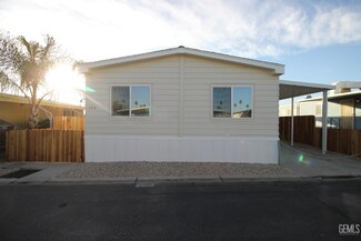 200 Dogwood Ln, Bakersfield, CA 93308