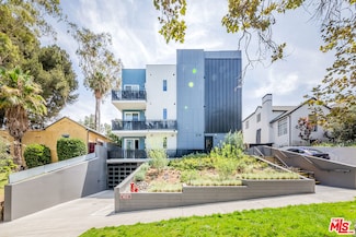 214 S Westmoreland Ave Unit 9, Los Angeles, CA 90004