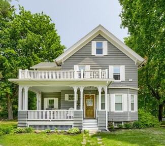 106 Phillips Rd, Holden, MA 01520