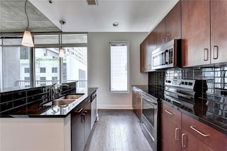 44 Peachtree Place NE Unit 828, Atlanta, GA 30309