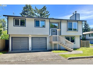 13926 SE Bush St, Portland, OR 97236