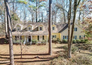7 Oakleigh Place, Jackson, MS 39211