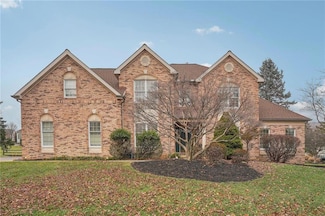 2038 Majestic Overlook Dr, Bethlehem, PA 18015