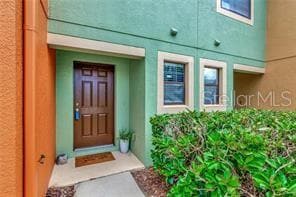 2421 Hibiscus Bay Ln, Brandon, FL 33511