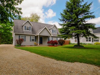 213 N Spring St, Franklin Grove, IL 61031