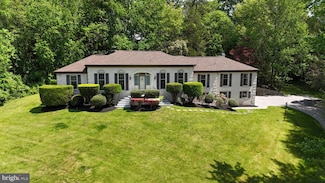 4801 Fox Chapel Rd, Fairfax, VA 22030