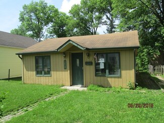 2417 Glenwood Ave, Fort Wayne, IN 46805