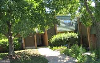 506 Meadowview Ln Unit 506, Mont Clare, PA 19453