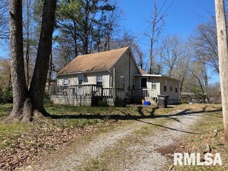 1010 W Gher St, Carbondale, IL 62901