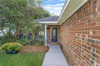 1312 Forest Cove Dr, Mobile, AL 36618