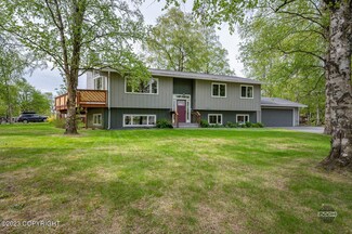 1900 Wildwood Ln, Anchorage, AK 99517
