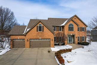 1911 Wicklow Rd, Naperville, IL 60564
