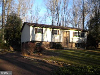 107 Maple Terrace, Nesquehoning, PA 18240