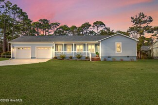 234 Deep Bay Dr, Newport, NC 28570