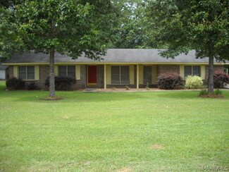1035 Claxton Ave N, Elba, AL 36323
