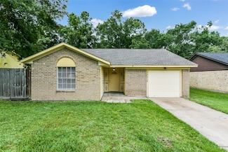 10015 Valley Lake Dr, Houston, TX 77078