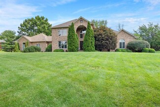 11949 Ladue Rd, Saint Louis, MO 63141