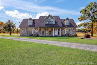 1061 Simons Rd, Durant, OK 74701