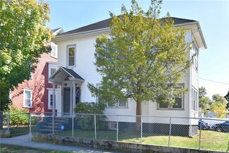236 Washington Ave, Providence, RI 02905
