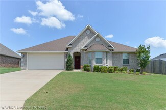 232 Sitka Ln, Barling, AR 72923
