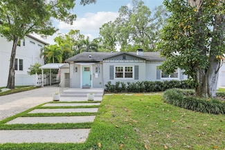 2934 W Coachman Ave, Tampa, FL 33611