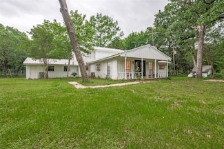 606 Quiram Ln, Kemp, TX 75143