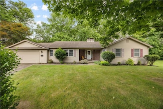 147 N Ridgelawn Dr, Rochester, NY 14617