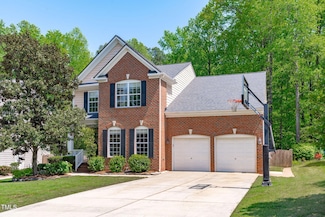 2412 Castleburg Dr, Apex, NC 27523