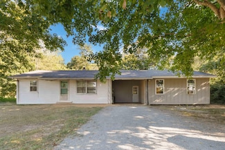 1466 Webb Ridge Rd, Russell Springs, KY 42642