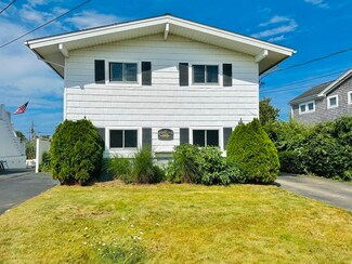 9 Feake Ave, Sandwich, MA 02563