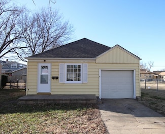 540 S College Ave, Salina, KS 67401