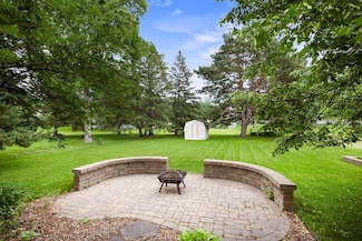 316 Lake Ave N, Silver Lake, MN 55381