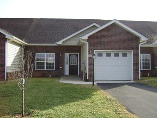 325 Thoroughbred Cir, Lexington, VA 24450