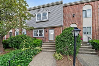560 Bedford St Unit E5, Abington, MA 02351